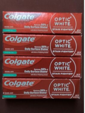 Colgate Optic White Stain Fighter toothpaste bundle 4-pack